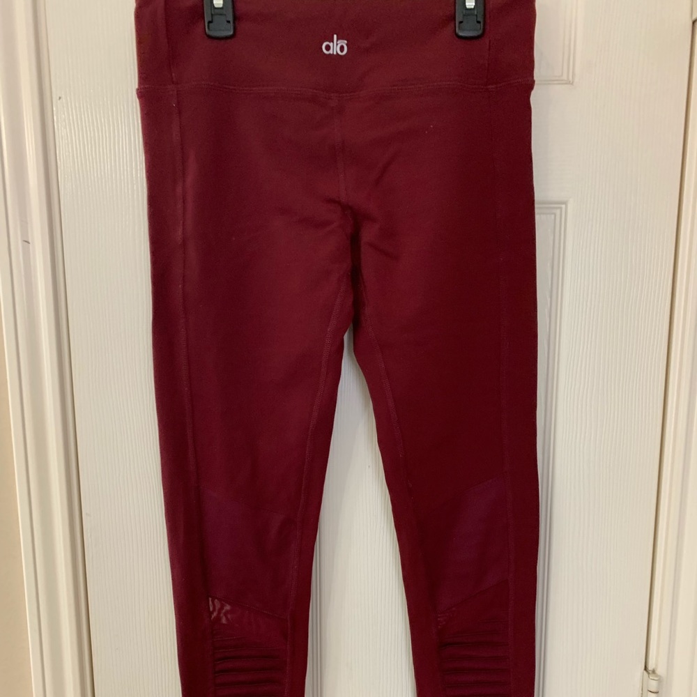 Alo pants - Picture 3 of 5